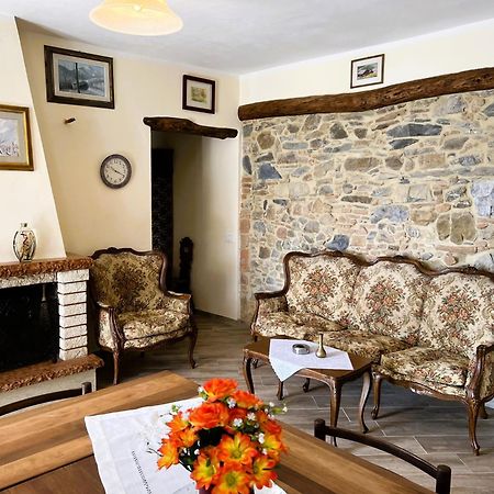 Casina Di Desiree E Aurora Vila Corsanico-Bargecchia Exterior foto